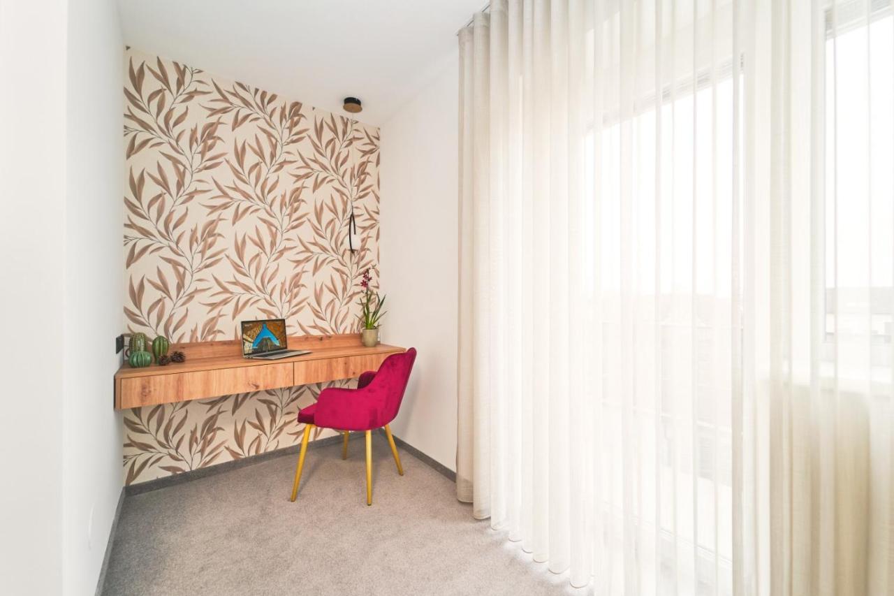 Medirooms Apartments Feldkirchen bei Graz ภายนอก รูปภาพ